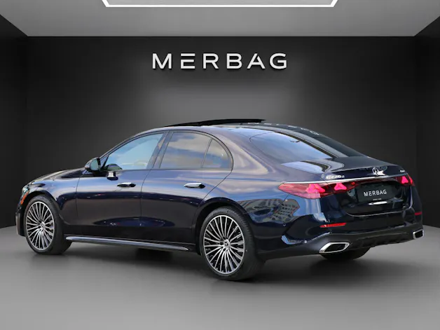 Mercedes-Benz E 220 d 4Matic 9G-Tronic
