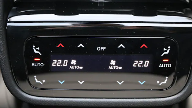 Mercedes-Benz E 220 d 4Matic 9G-Tronic