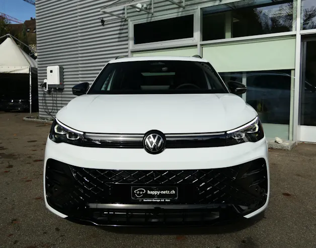 VW Tiguan 2.0 TSI DSG R-Line 4Motion