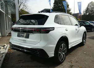 VW Tiguan 2.0 TSI DSG R-Line 4Motion