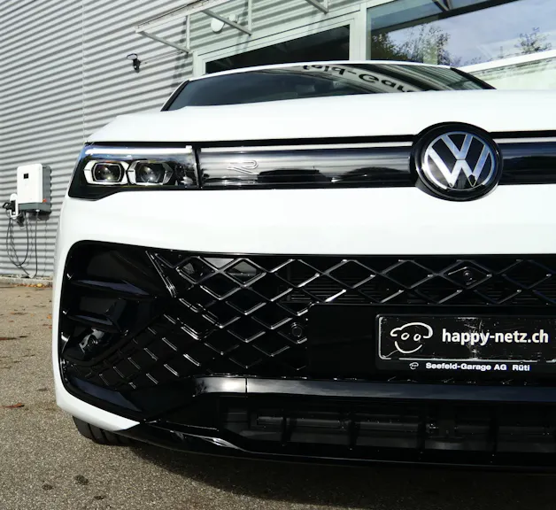VW Tiguan 2.0 TSI DSG R-Line 4Motion