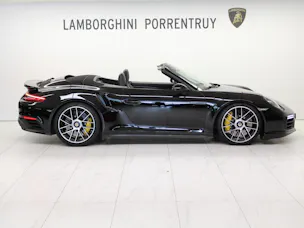 Porsche 911 Turbo S Cabrio PDK