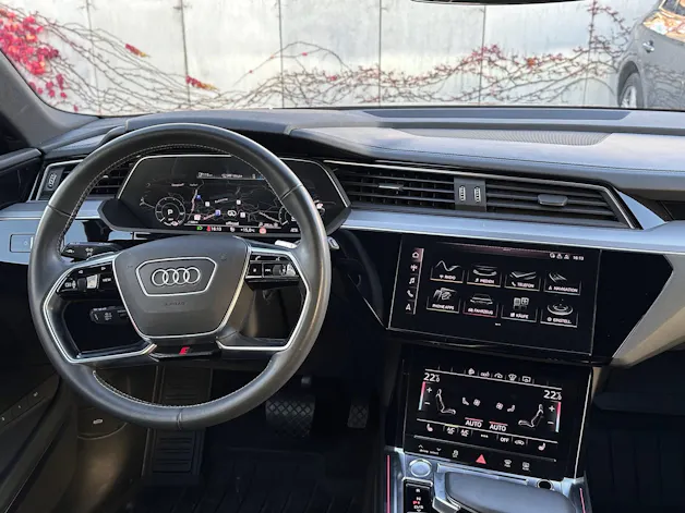Audi e-tron 55 Advanced quattro