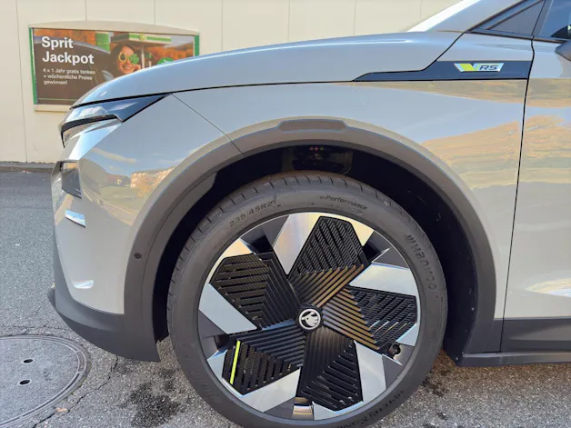 Škoda Elroq 85 RS 4x4