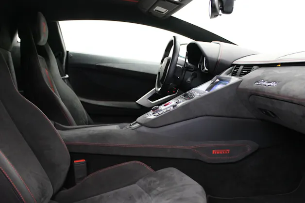 Lamborghini Aventador LP700-4 Coupé E-Gear Pirelli Edition