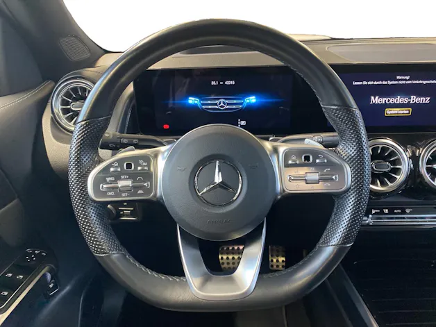 Mercedes-Benz GLB 250 AMG Line 4MATIC
