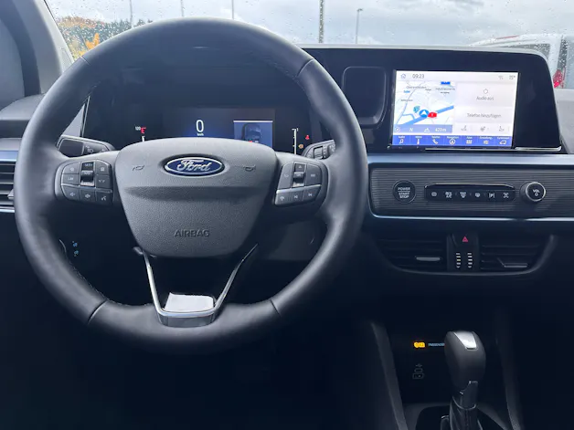 Ford Tourneo Courier 1.0 EcoBoost Active Automat