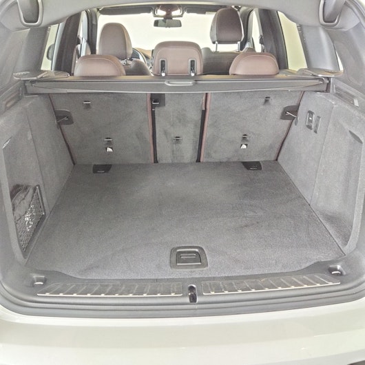 Vehicle image BMW iX3