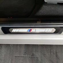 Vehicle image BMW iX3 E-Motor M-Sport