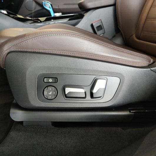 Vehicle image BMW iX3