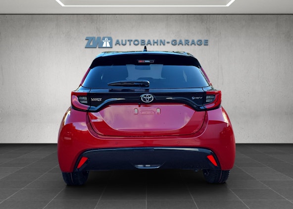 Vehicle image 3 Vehicle image 3