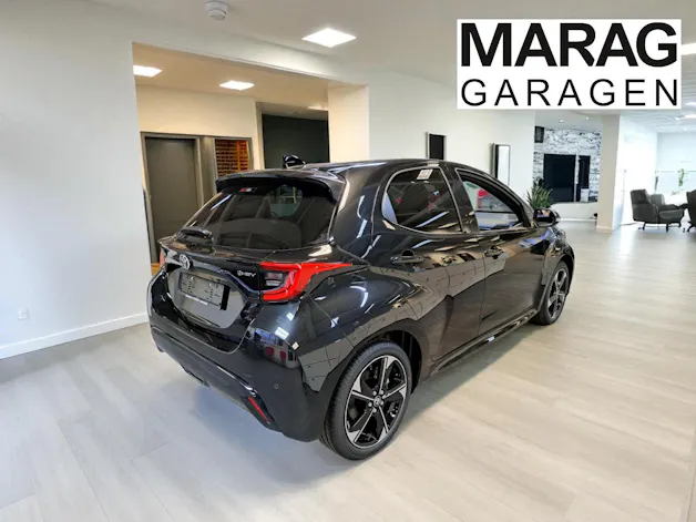 Toyota Yaris 1.5 VVT-i HSD Premium