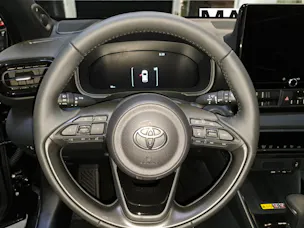Toyota Yaris 1.5 VVT-i HSD Premium