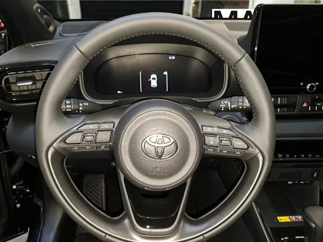 Toyota Yaris 1.5 VVT-i HSD Premium