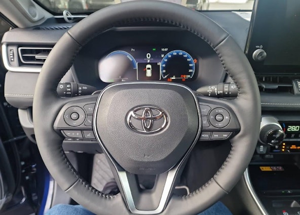 Vehicle image 5 Vehicle image 5