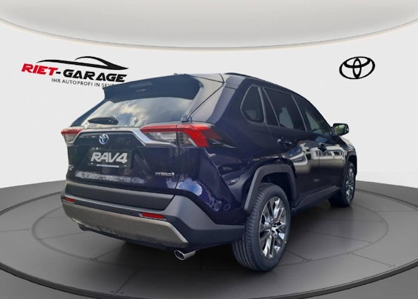 Vehicle image 3 Vehicle image 3