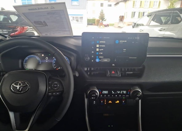 Vehicle image 9 Vehicle image 9