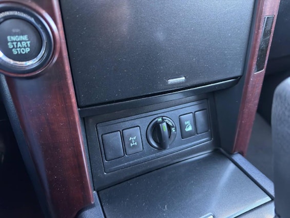 Vehicle image 12 Vehicle image 12