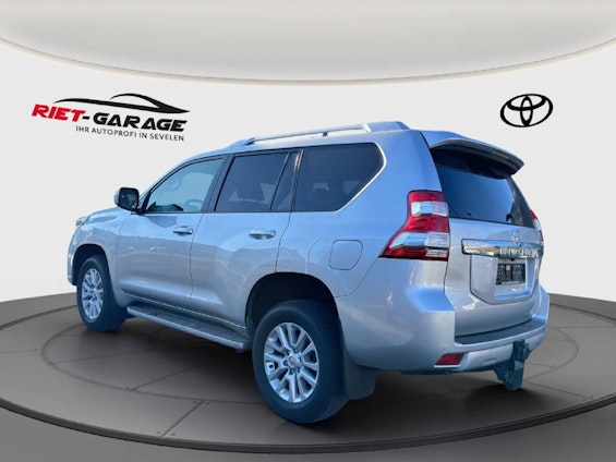 Vehicle image 2 Vehicle image 2