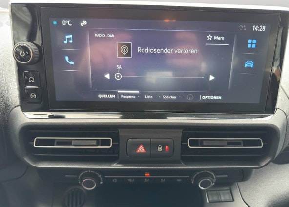 Vehicle image 11 Vehicle image 11