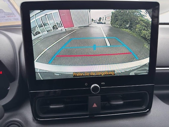 Vehicle image 10 Vehicle image 10