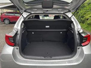 Toyota Yaris 1.5 VVT-i HSD Trend
