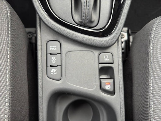 Vehicle image 12 Vehicle image 12