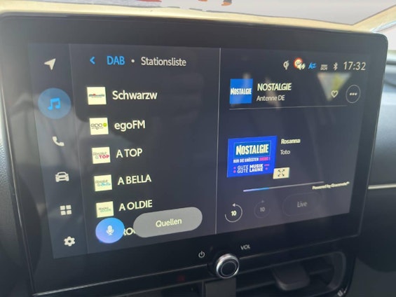 Vehicle image 9 Vehicle image 9