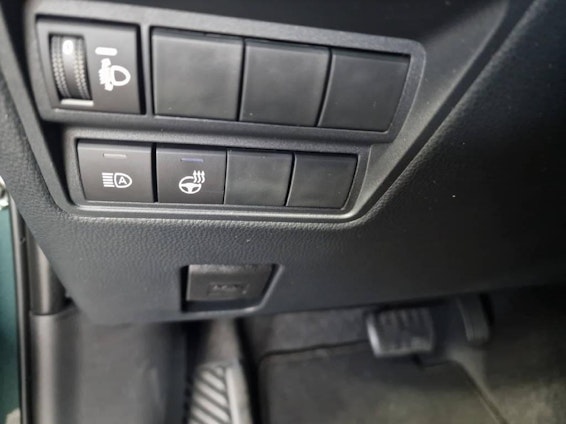 Vehicle image 12 Vehicle image 12