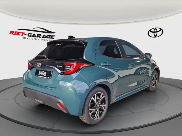 Toyota Yaris 1.5 VVT-i HSD Trend