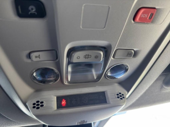 Vehicle image 11 Vehicle image 11