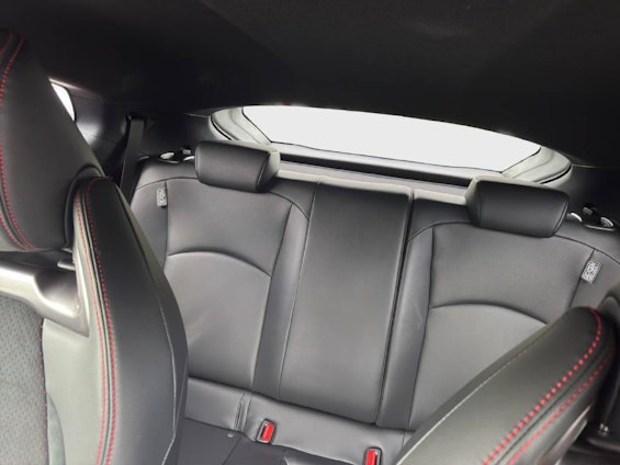 Vehicle image 14 Vehicle image 14