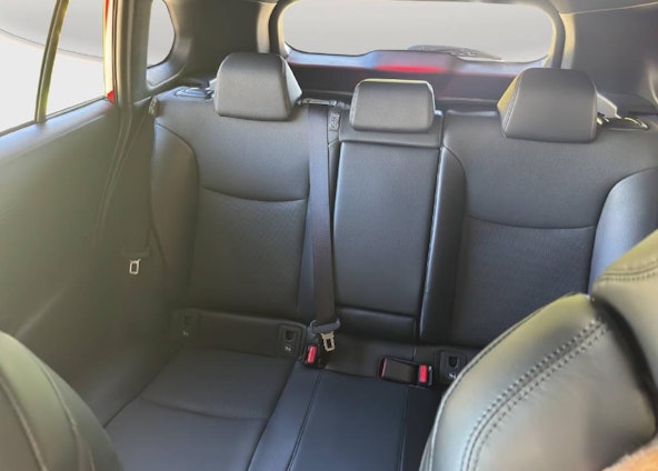 Vehicle image 14 Vehicle image 14