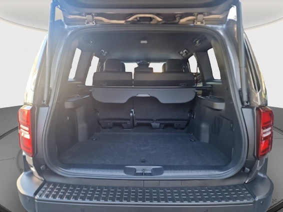 Vehicle image 15 Vehicle image 15