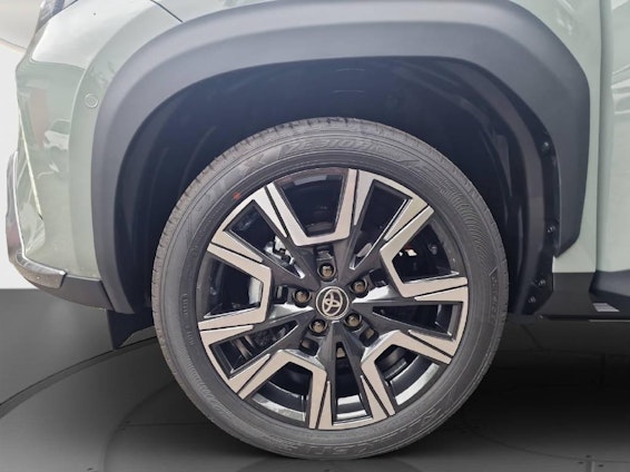 Vehicle image 15 Vehicle image 15