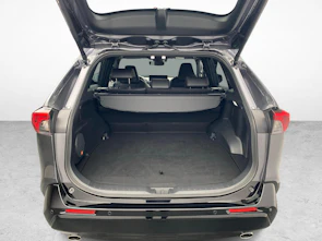 Fahrzeugbild TOYOTA RAV4 2.5 Plug-In-Hybrid Premium / Jetzt Leasing ab 0.99% oder Cash-Prämie CHF 3'000.00