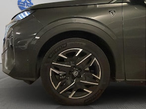 Vehicle image PEUGEOT 3008 1.2 Hybrid GT