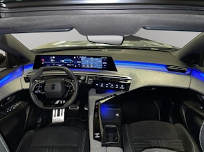 Vehicle image PEUGEOT 3008 1.2 Hybrid GT