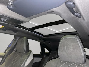 Vehicle image PEUGEOT 3008 1.2 Hybrid GT