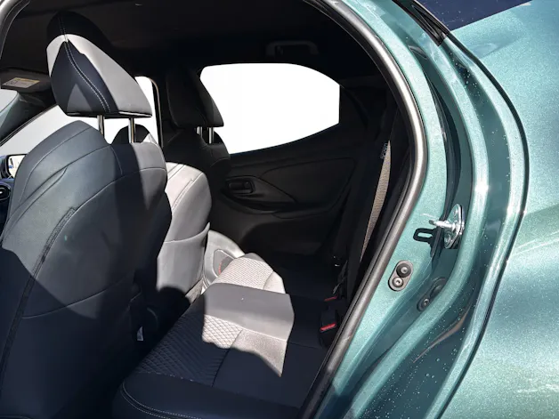 Toyota Yaris 1.5 VVT-i HSD Premium