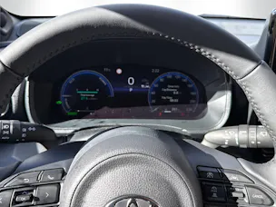 Toyota Yaris 1.5 VVT-i HSD Premium