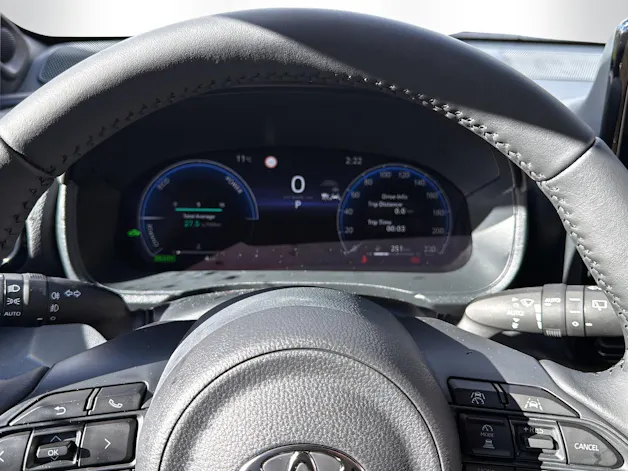 Toyota Yaris 1.5 VVT-i HSD Premium