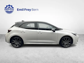 https://vehicle.imgix.net/4058341/c1382850-fba7-49bd-ae51-c52866df2211.jpg