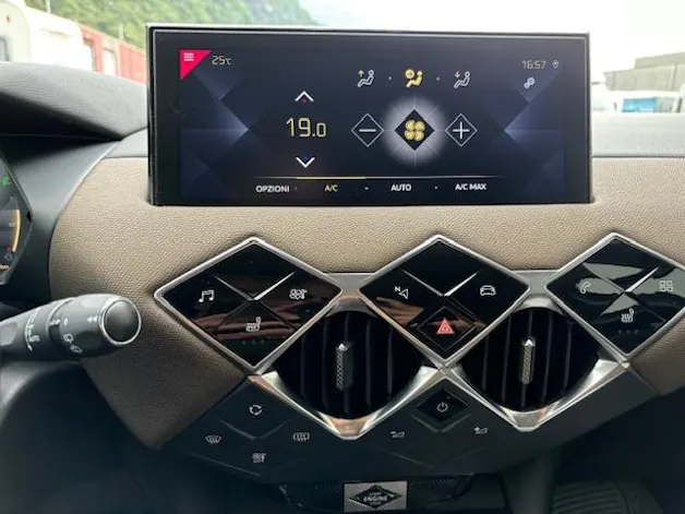 DS Automobiles 3 Crossback 1.2 PureTech 130 So Chic