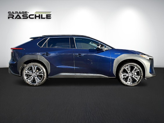 Vehicle image 5 Vehicle image 5