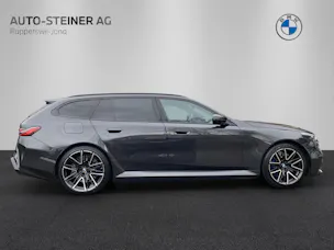 BMW M5 xDrive Touring