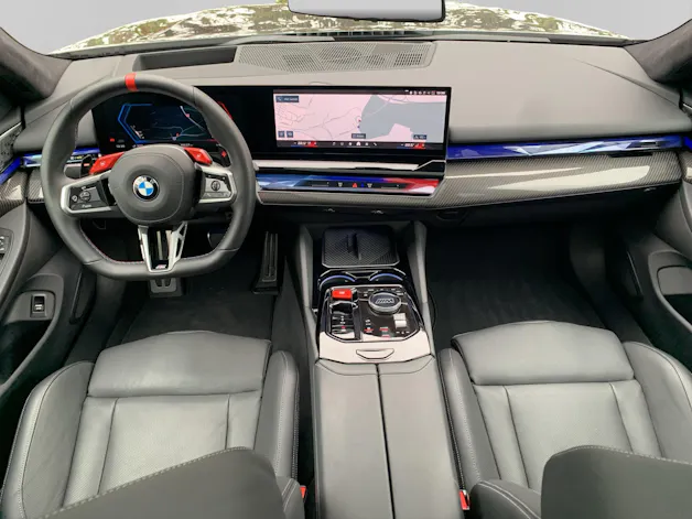 BMW M5 xDrive Touring