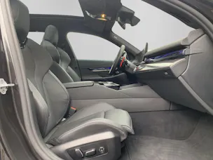 BMW M5 xDrive Touring