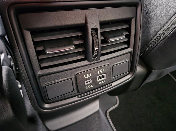 Vehicle image SUBARU FORESTER