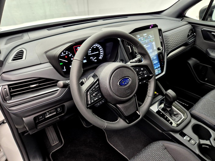 Vehicle image SUBARU FORESTER